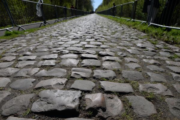 Cobblestone Installation in Bellevue