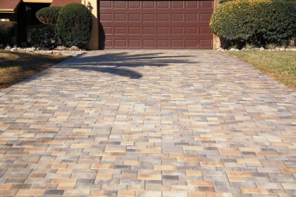 Driveway Pavers Replacement in Bellevue